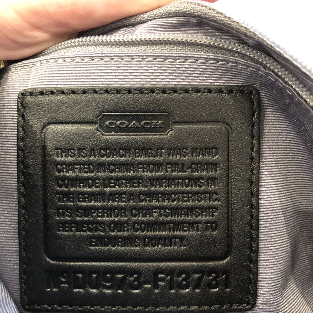 Coach Shoulder Handbag - Picture 5 of 5